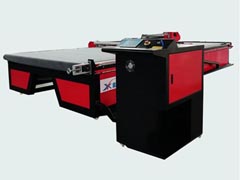 制作汽車(chē)腳墊設備多少錢(qián)？